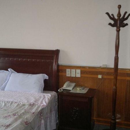 Hue Railway Hotel Екстериор снимка